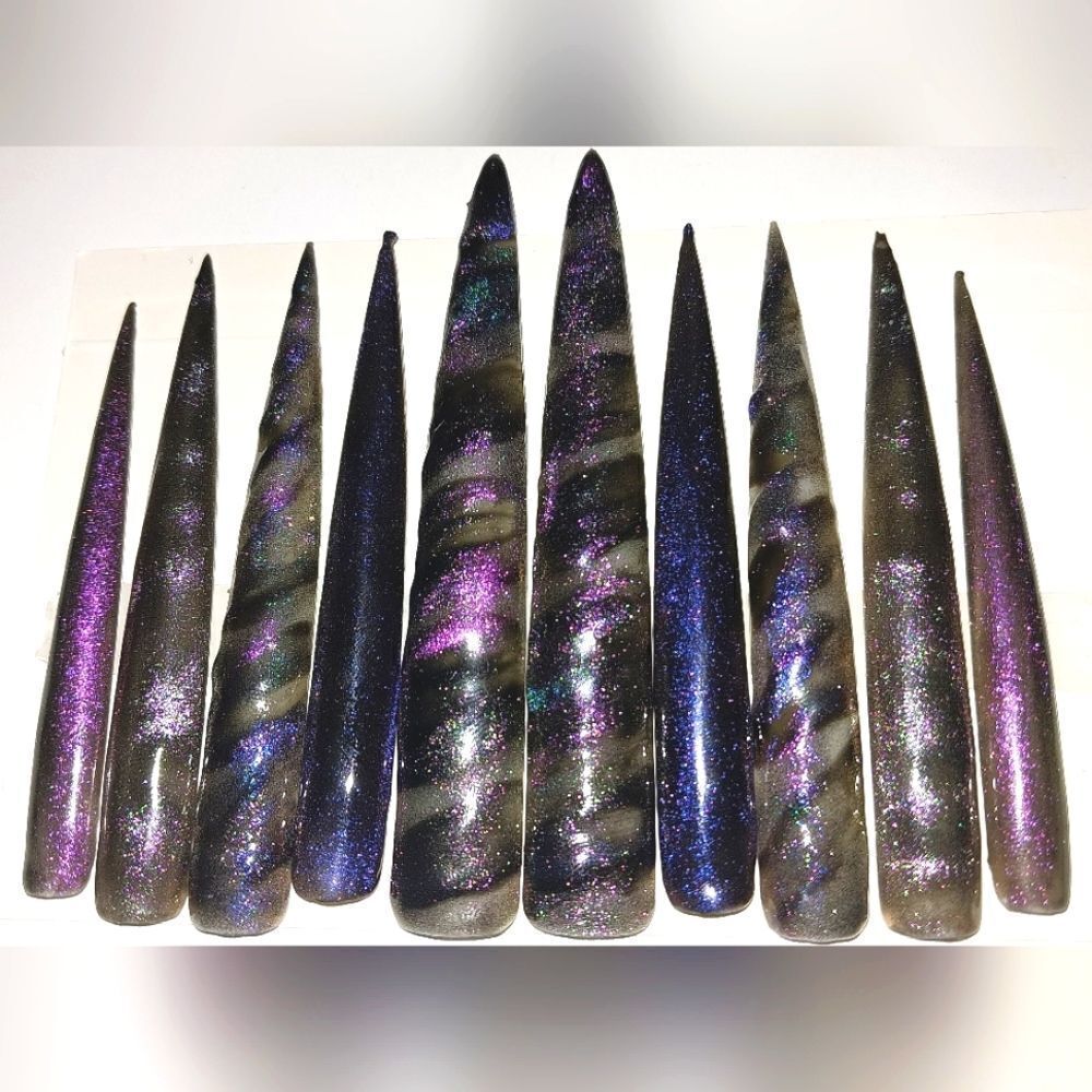 Hand crafted custom 10pc xxxl acrylic press on nails